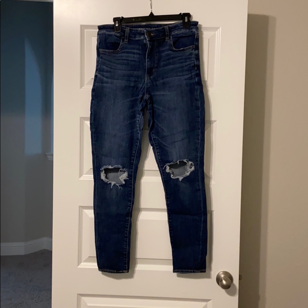 American Eagle women’s jeans